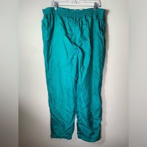 Vtg MacGregor Green Nylon Pants Men’s Size XLarge Lined Ankle Zip